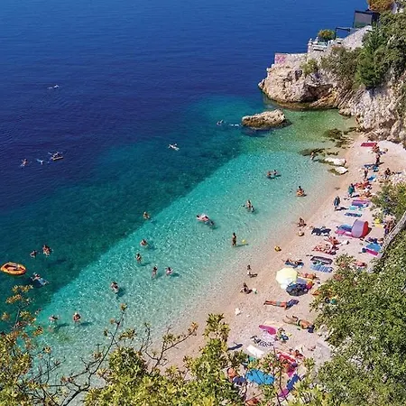 Mit Pool Kroatien Mit Meerblick Und Pool Lovran