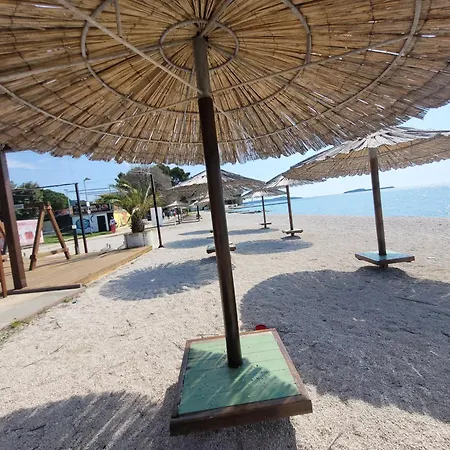 Mit Zwei Schlafzimmer Und Pool Und Jacuzzi Apartmán Lovran
