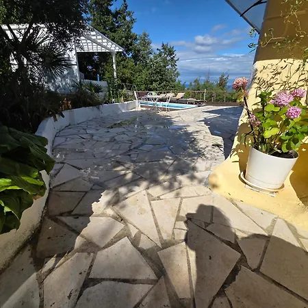 Apartmán Mit Zwei Schlafzimmer Und Pool Und Jacuzzi Lovran
