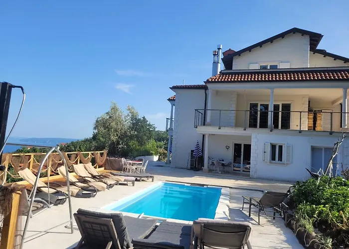 Mit Pool Kroatien Mit Meerblick Und Pool * Lovran